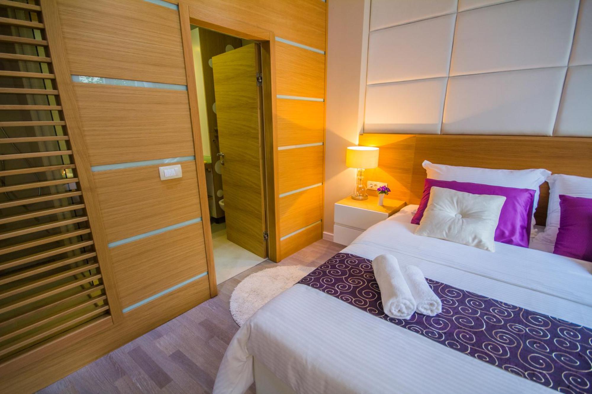 Peninsula Luxury Rooms زادار الغرفة الصورة