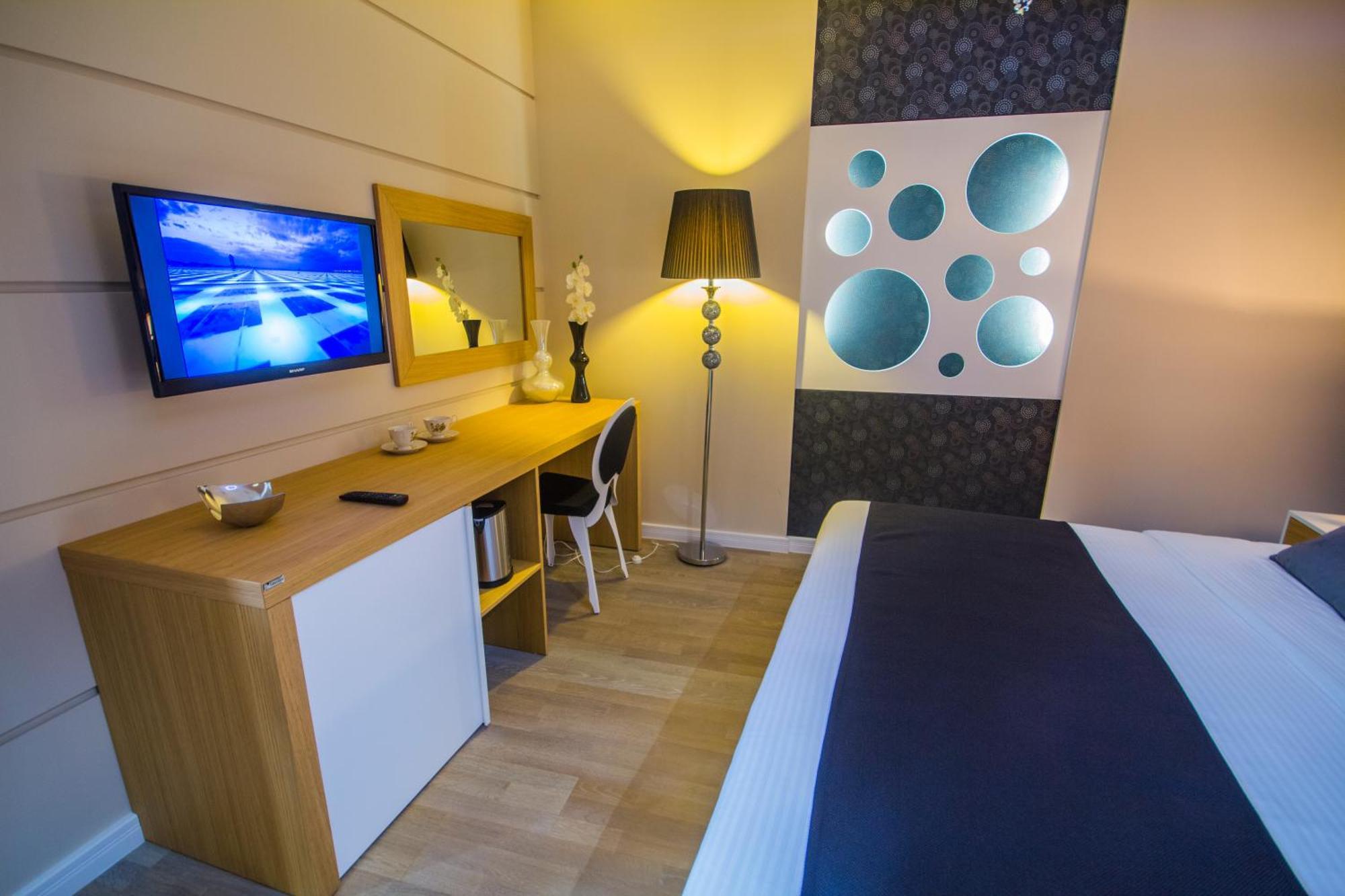 Peninsula Luxury Rooms زادار الغرفة الصورة