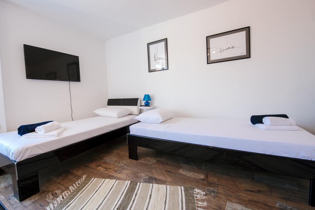 Peninsula Luxury Rooms زادار الغرفة الصورة