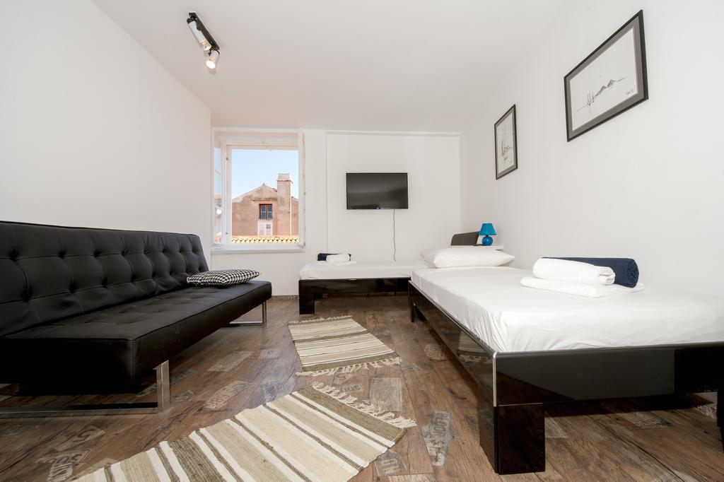 Peninsula Luxury Rooms زادار الغرفة الصورة